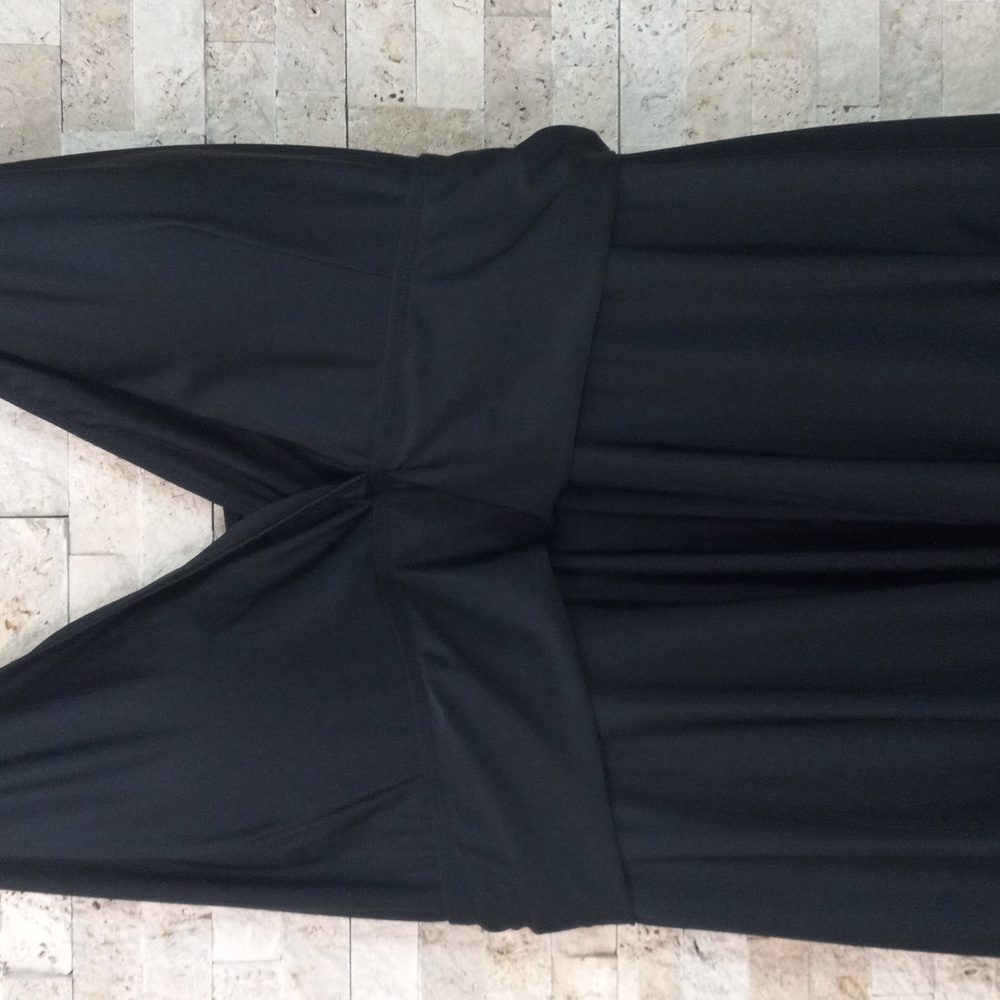 BloomChic Solid Hem Empire Waist Halter Neck Swim Dress - Picture 4 of 16